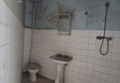 Дом с участком на продажу в городе Pilas. Фото