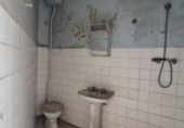 Дом с участком на продажу в городе Pilas. Фото