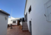 Xalet independent amb terreny en venda a Lora de Estepa ref.: TR185959 foto