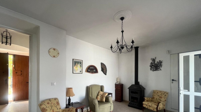 Sevilla - Lora de Estepa - 674m2