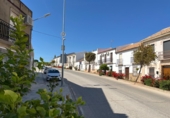 Земля на продажу у города La Roda de Andalucía. Фото