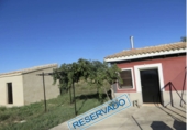 Chalet independiente con terreno en venta en Hellín ref: TR180780 foto