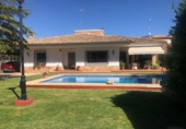 Xalet independent amb terreny en venda a Albacete ref.: TR336764 foto