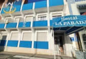 Участок с постройкой на продажу в городе Pinares de Lepe. Фото