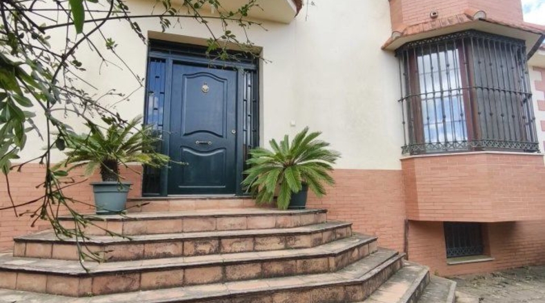 Huelva - Aljaraque - 1228m2