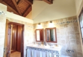 Chalet independiente con terreno en venta en Aljaraque ref: TR405059 foto