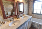 Chalet independiente con terreno en venta en Aljaraque ref: TR405059 foto