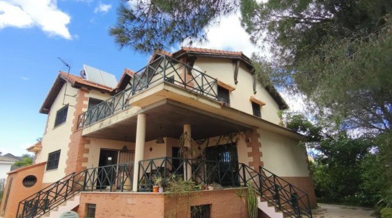 Huelva - Aljaraque - 1228m2