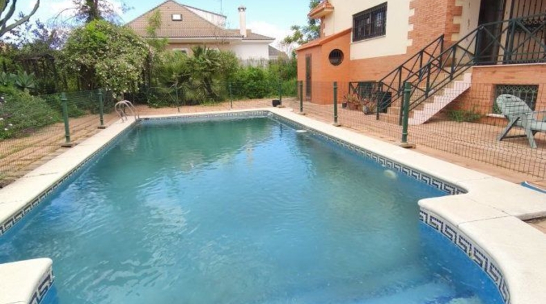 Huelva - Aljaraque - 1228m2