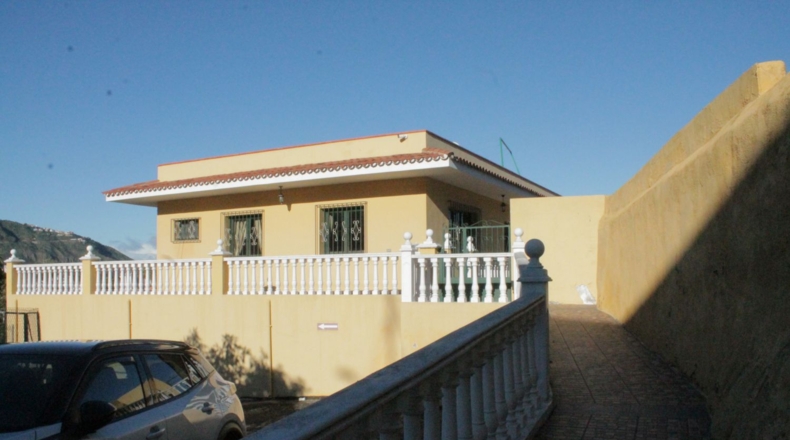 Santa Cruz de Tenerife - La Zamora - 6639m2