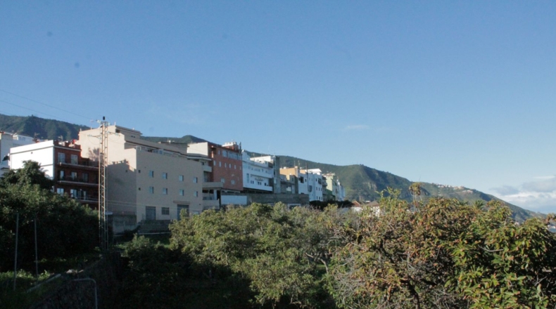 Santa Cruz de Tenerife - La Zamora - 6639m2