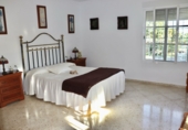 Chalet independiente con terreno en venta en Benajarafe ref: TR202491 foto
