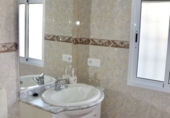 Chalet independiente con terreno en venta en Benajarafe ref: TR202491 foto