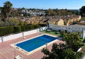 Xalet independent amb terreny en venda a la España, Estepona, ref.: TR363348 foto