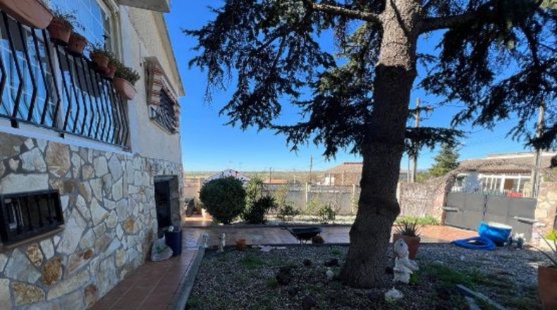 Community of Madrid - El Álamo - 700m2