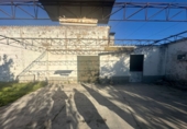 Отдельно стоящий дом с участком на продажу в городе Кордова. Фото