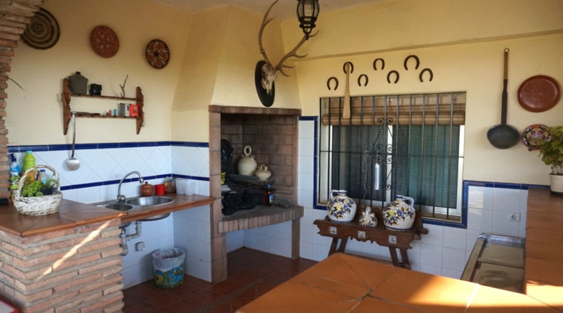 Córdoba - Almodóvar del Río - 1600m2