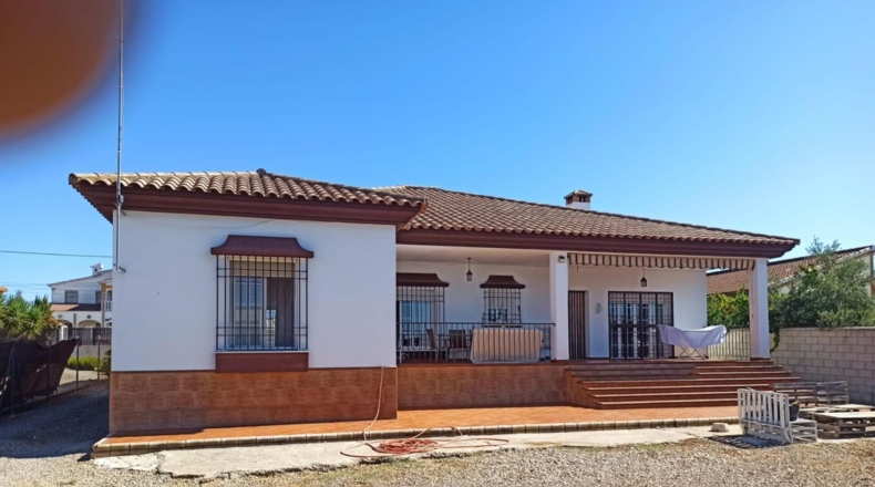 Córdoba - La Carlota - 1200m2