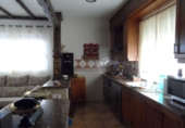 Загородный дом с участком на продажу в городе Эльче. Фото
