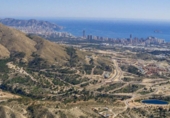 Xalet independent amb terreny en venda a Finestrat ref.: TR199444 foto