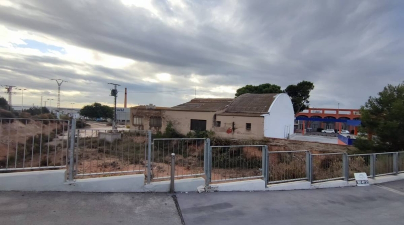 Alicante - Crevillente - 1231m2