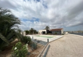 Casa de camp amb terreny en venda a Crevillent ref.: TR188276 foto