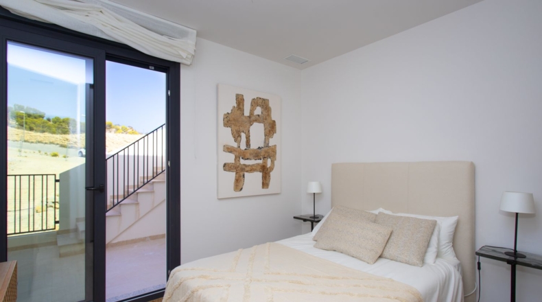 Alicante - Monforte del Cid - 240m2