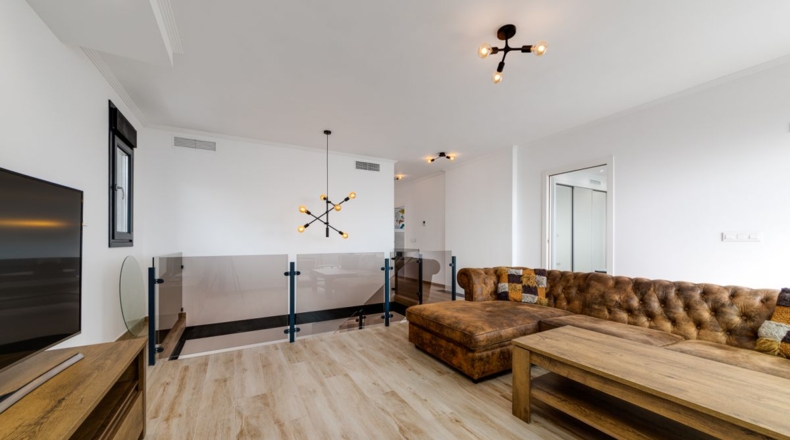 Alicante - Torrevieja - 324m2