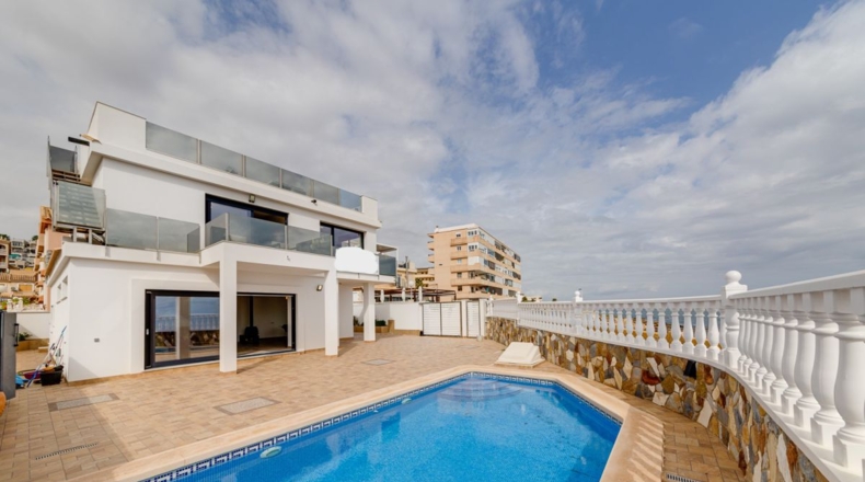 Alicante - Torrevieja - 324m2