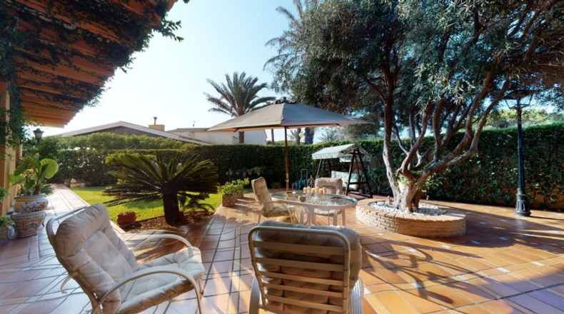Alicante - Cabo Roig - 1500m2