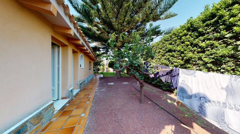 Alicante - Cabo Roig - 1500m2