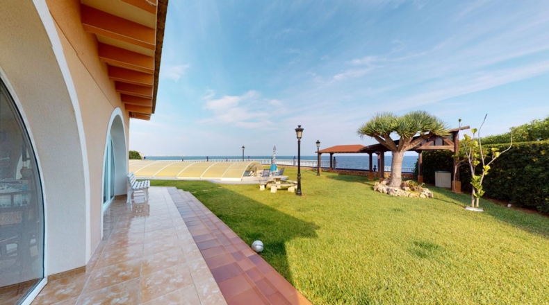 Alicante - Cabo Roig - 1500m2