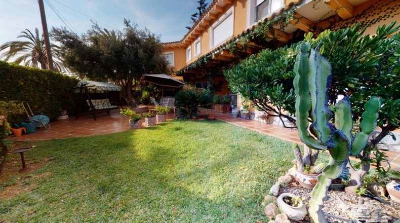 Alicante - Cabo Roig - 1500m2