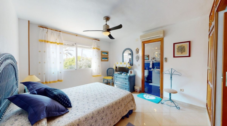 Alicante - Cabo Roig - 1500m2