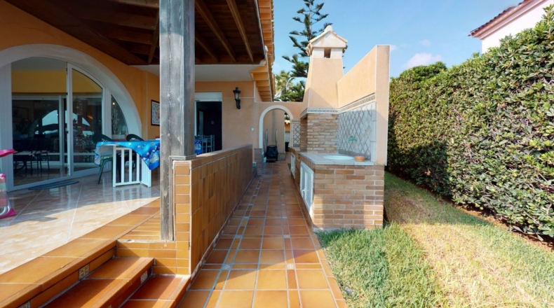 Alicante - Cabo Roig - 1500m2