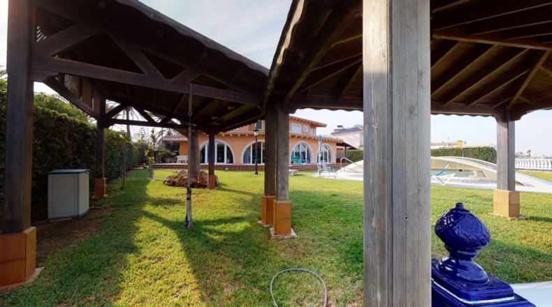 Alicante - Cabo Roig - 1500m2