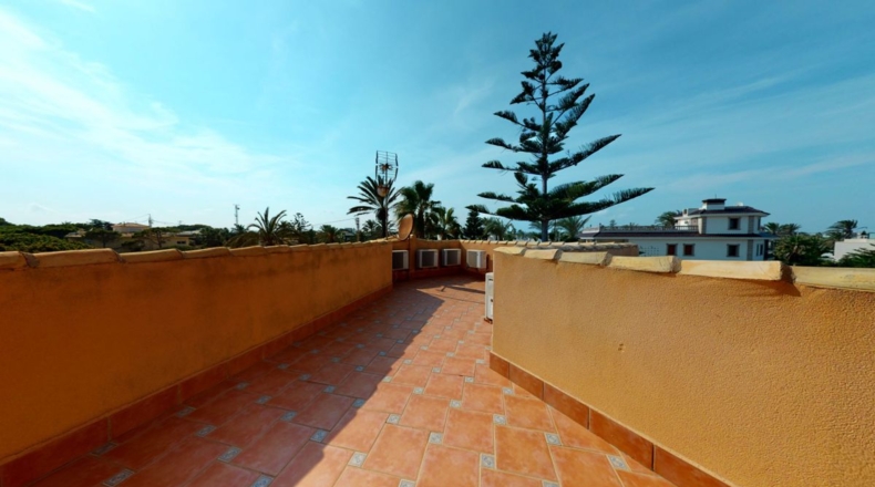 Alicante - Cabo Roig - 1500m2