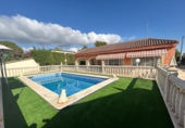 Casa de camp amb terreny en venda a Albatera ref.: TR261469 foto