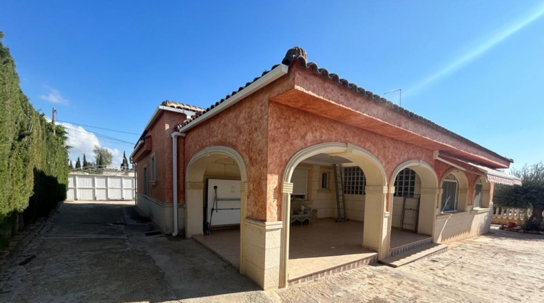 Alicante - Albatera - 2000m2