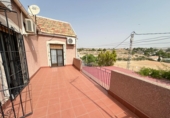 Xalet independent amb terreny en venda a Elx ref.: TR329173 foto