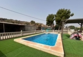Xalet independent amb terreny en venda a Elx ref.: TR329173 foto