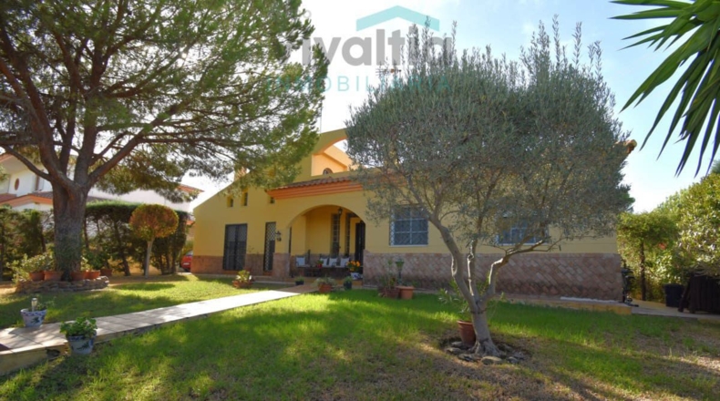 Huelva - Dehesa Golf - 1250m2
