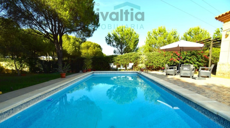 Huelva - Dehesa Golf - 1250m2