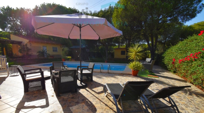 Huelva - Dehesa Golf - 1250m2