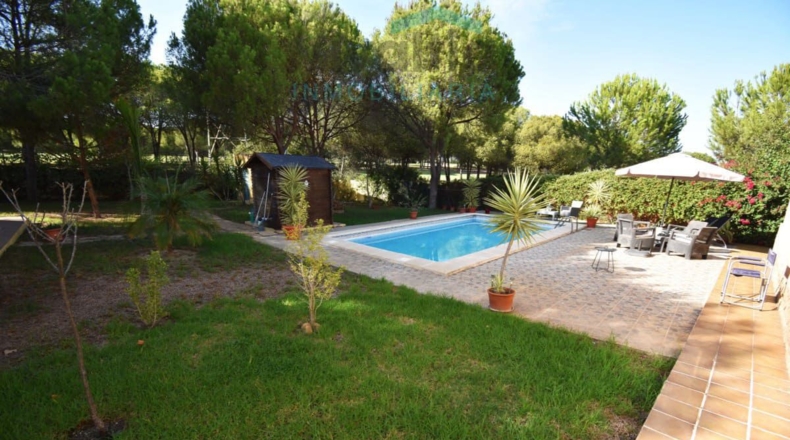 Huelva - Dehesa Golf - 1250m2