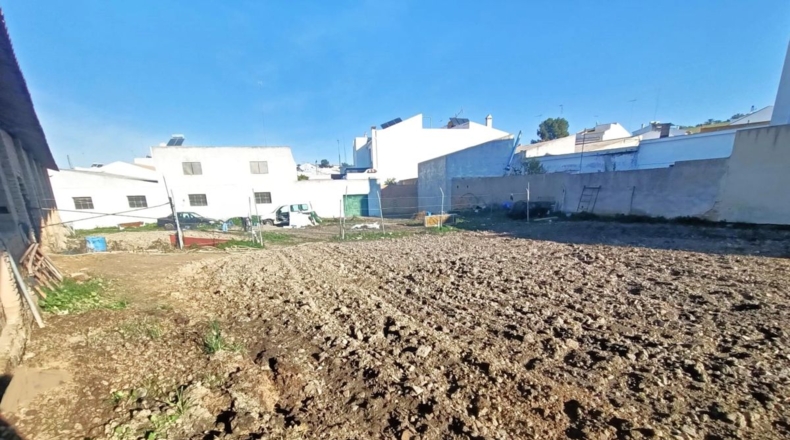 Huelva - Bonares - 2614m2
