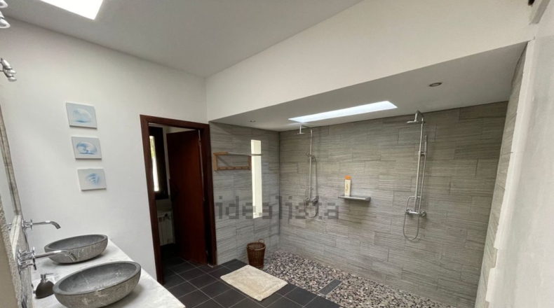 Valencia - Riba-roja de Túria - 14000m2