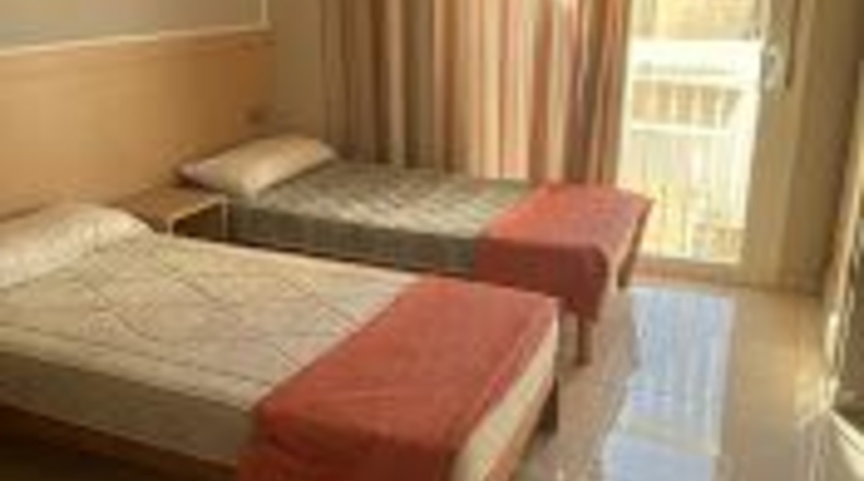 Illes Balears - Ses Cadenes - 2m2
