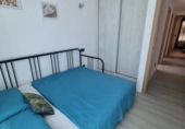 Отдельно стоящий дом с участком на продажу в городе Puig de Ros. Фото