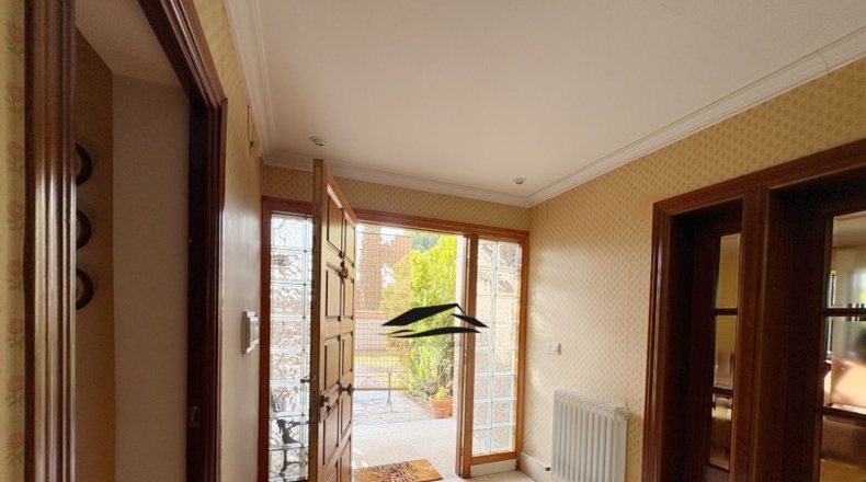 Salamanca - Santa Marta de Tormes - 951m2